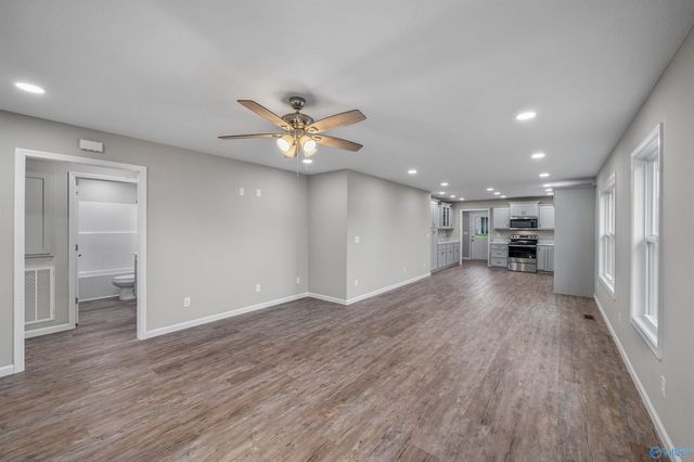 92 Mccurdy Drive, Henagar, AL 35978