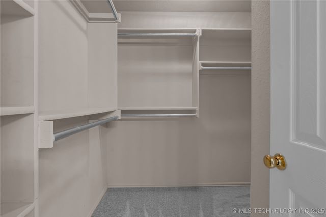 11824 N 107th East Place, Collinsville, OK 74021