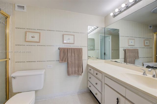 1001 91 511, Bay Harbor Islands, FL 33154