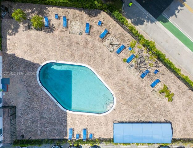 1001 91 511, Bay Harbor Islands, FL 33154