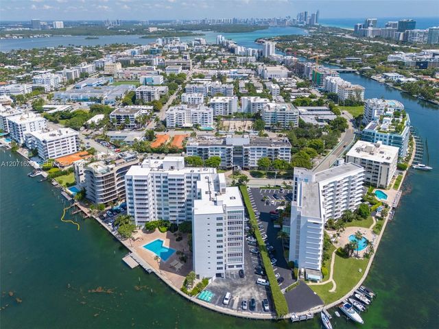 1001 91 511, Bay Harbor Islands, FL 33154