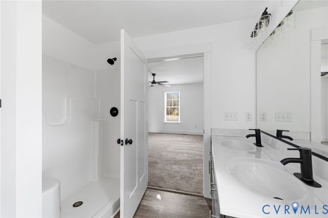 5245 Courtland Rd, Disputanta, VA 23842