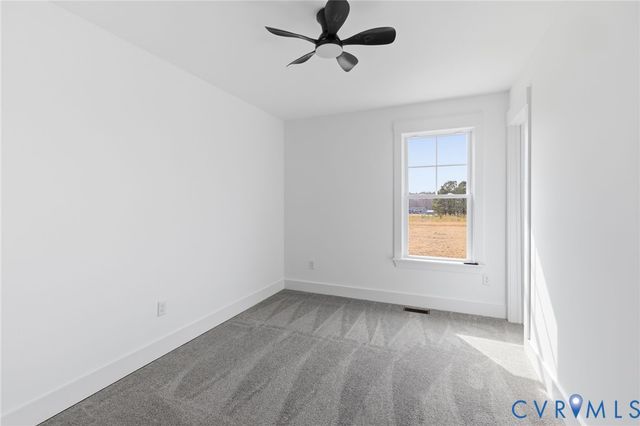 5245 Courtland Rd, Disputanta, VA 23842