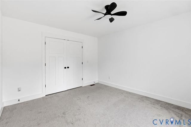 5245 Courtland Rd, Disputanta, VA 23842