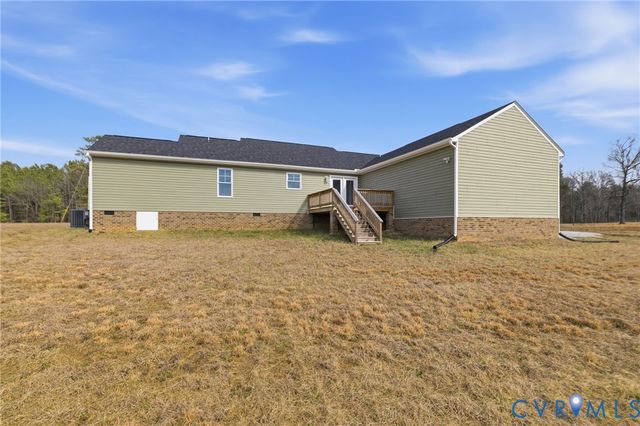 5245 Courtland Rd, Disputanta, VA 23842