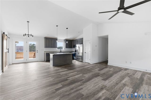 5245 Courtland Rd, Disputanta, VA 23842