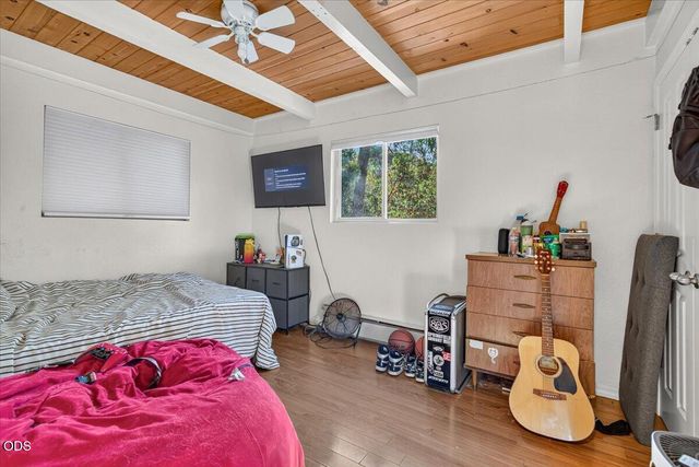 1277 N 5th Avenue, Gold Hill, OR 97525