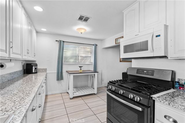 5332 Elm Avenue, San Bernardino, CA 92404