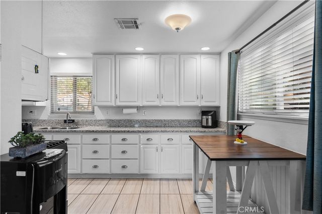 5332 Elm Avenue, San Bernardino, CA 92404