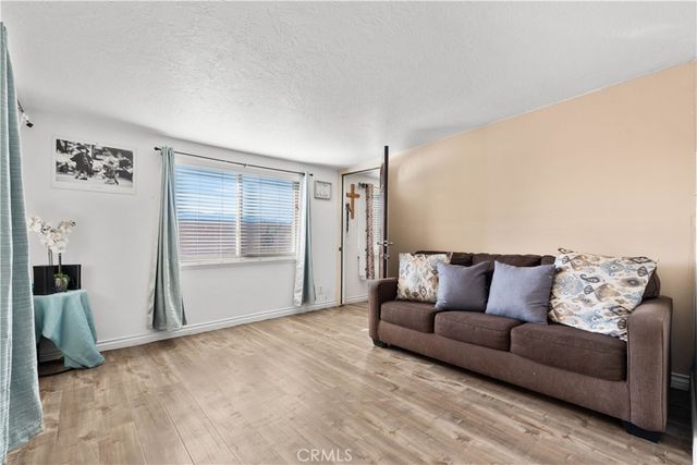 5332 Elm Avenue, San Bernardino, CA 92404