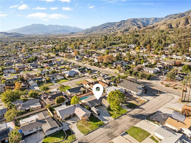 5332 Elm Avenue, San Bernardino, CA 92404