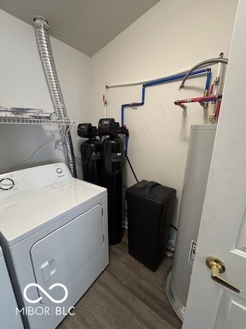 6527 Jade Stream Court 207, Indianapolis, IN 46237