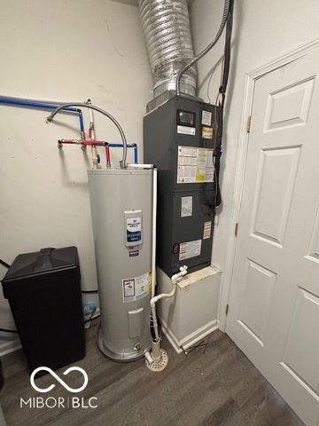 6527 Jade Stream Court 207, Indianapolis, IN 46237