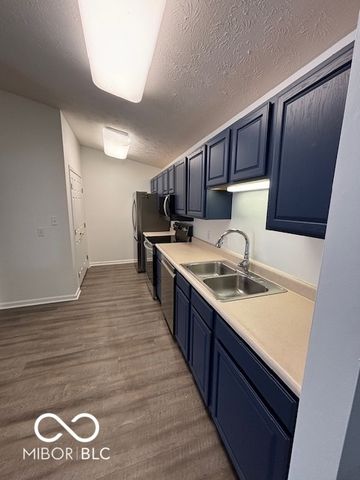 6527 Jade Stream Court 207, Indianapolis, IN 46237