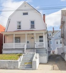 211 Admiral Street, Providence, RI 02908