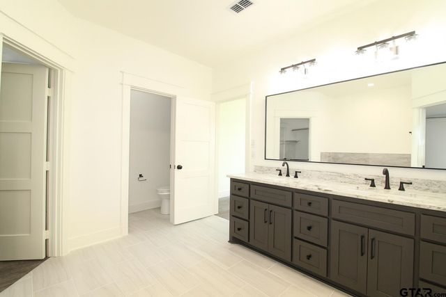 1066 Stagecoach Bend, Bullard, TX 75757