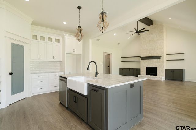 1066 Stagecoach Bend, Bullard, TX 75757