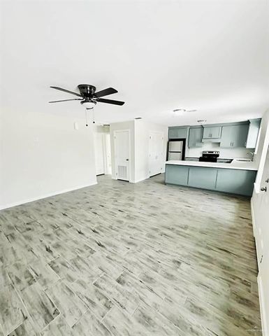 925 N Iowa Avenue, Brownsville, TX 78521