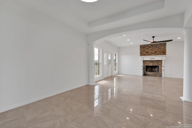 11418 Lago Vista, Helotes, TX 78023