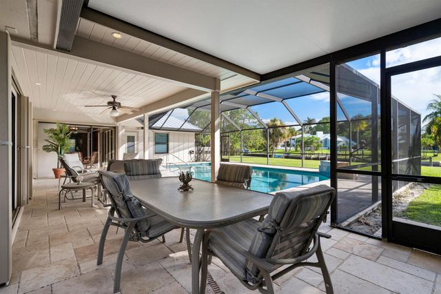 1310 NW LAKESIDE Trail, Stuart, FL 34994