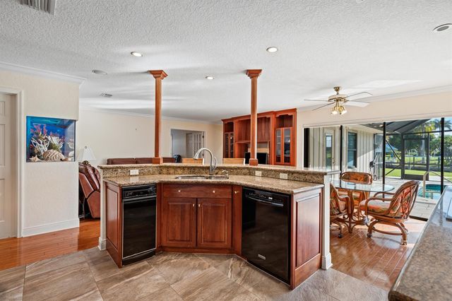 1310 NW LAKESIDE Trail, Stuart, FL 34994