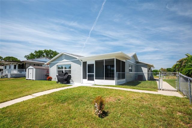 3132 JACKSON DRIVE, Holiday, FL 34691