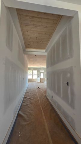 261 Ridge Road, Wellford, SC 29385