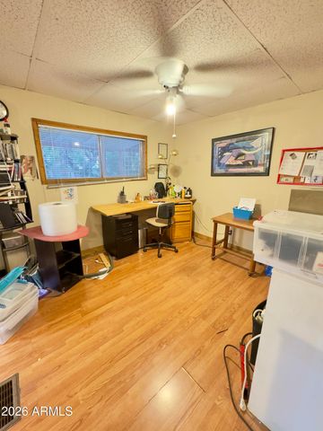 164 W MORRIS Drive, Queen Valley, AZ 85118