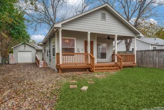 610 Viendo, San Antonio, TX 78201