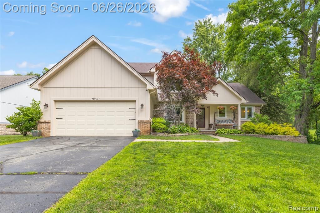 1830 Megans Meadow Drive, Commerce Twp, MI 48390