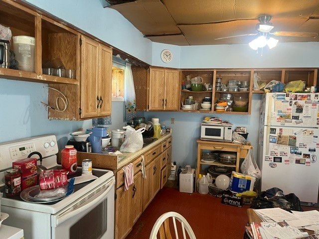 178 S South California Drive, W Pike Run Twp, PA 15423