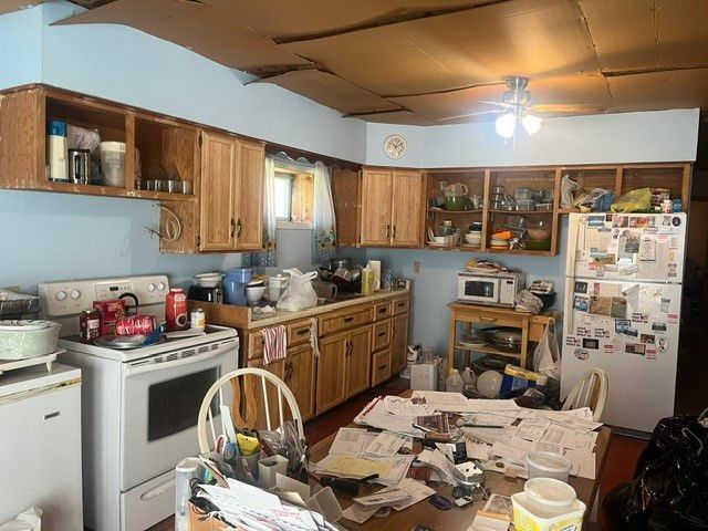 178 S South California Drive, W Pike Run Twp, PA 15423