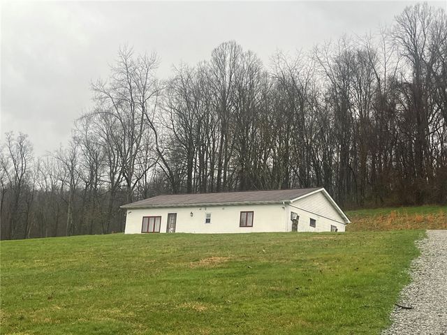 178 S South California Drive, W Pike Run Twp, PA 15423