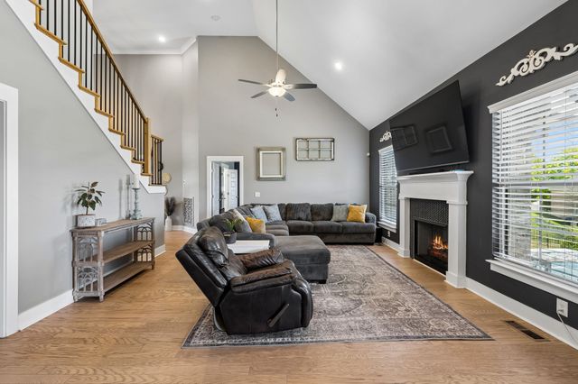 1153 Warlander Way, Gallatin, TN 37066