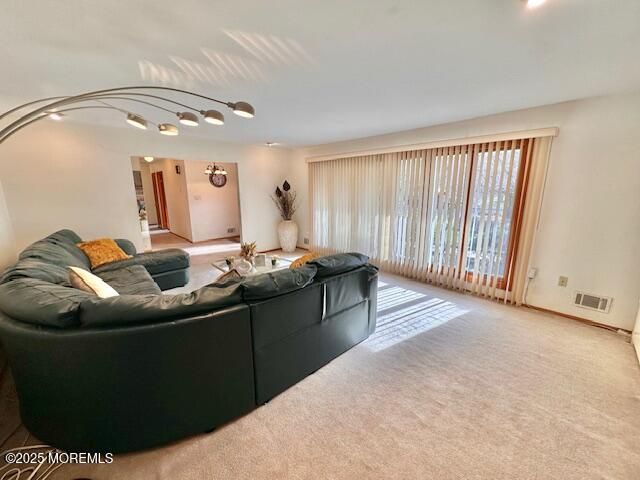 20 Gillen Drive, Parlin, NJ 08859