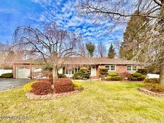 20 Gillen Drive, Parlin, NJ 08859