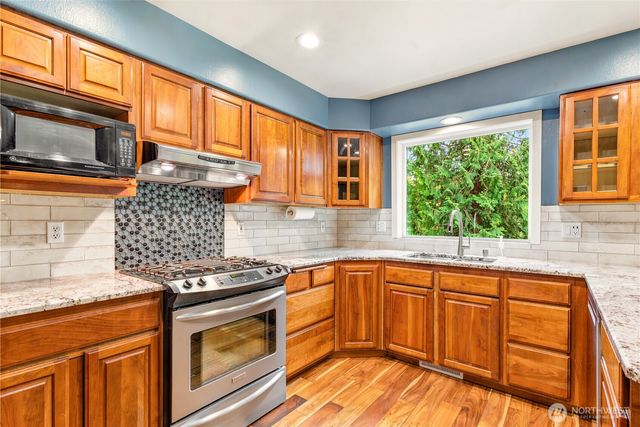 7541 58th Avenue NE, Olympia, WA 98516