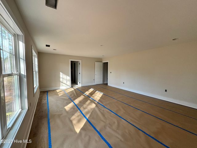 506 Bald Eagle Drive, Vass, NC 28394