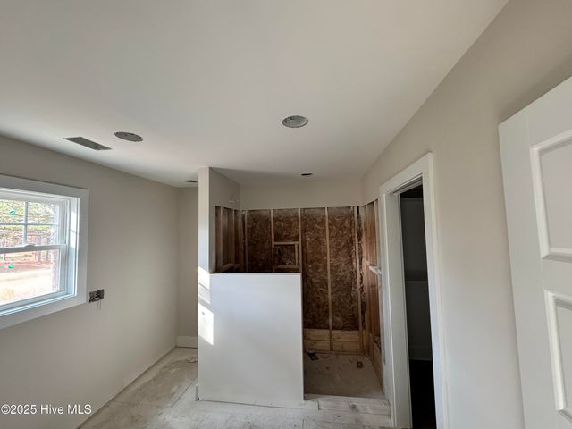 506 Bald Eagle Drive, Vass, NC 28394