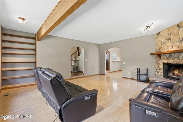 13340 Bainbridge Road, Anchorage, AK 99516