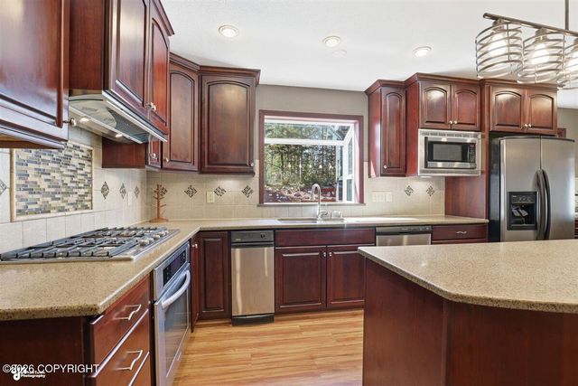 13340 Bainbridge Road, Anchorage, AK 99516