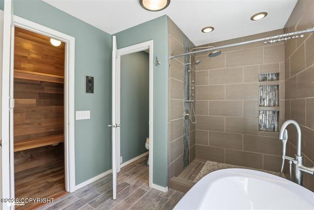 13340 Bainbridge Road, Anchorage, AK 99516