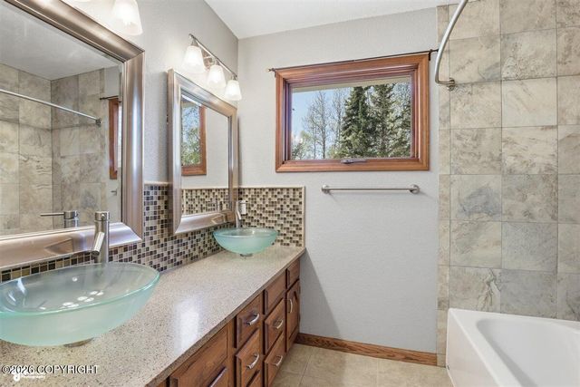 13340 Bainbridge Road, Anchorage, AK 99516