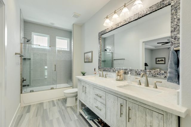 3827 Sea Breeze Lane, Galveston, TX 77554