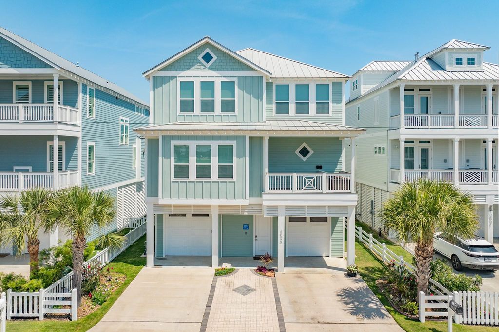 3827 Sea Breeze Lane, Galveston, TX 77554