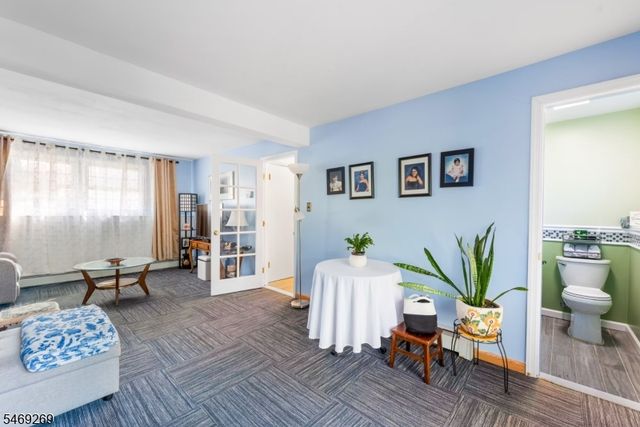 133 Durban Ave, Hopatcong Boro, NJ 07843