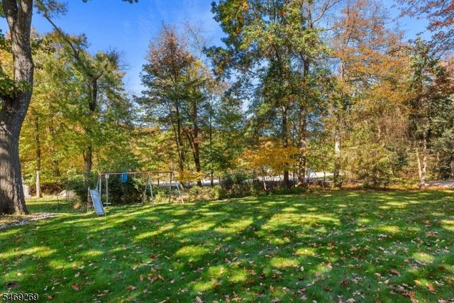 133 Durban Ave, Hopatcong Boro, NJ 07843