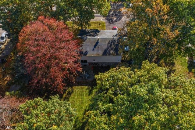 133 Durban Ave, Hopatcong Boro, NJ 07843