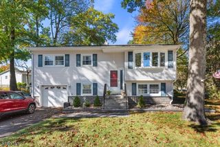 133 Durban Ave, Hopatcong Boro, NJ 07843