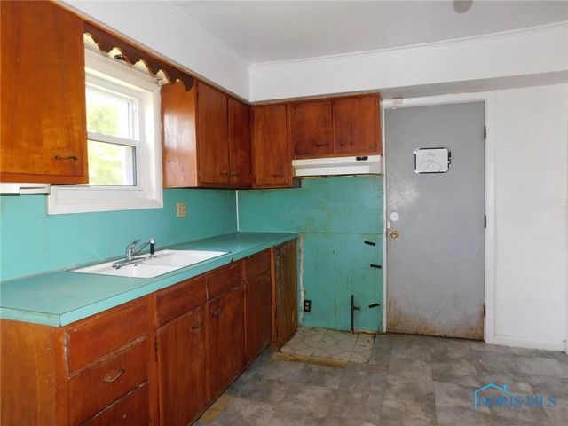 1510 Lincoln Avenue, Toledo, OH 43607